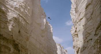Screenshot 3 from Essential Killing (Full Movie)