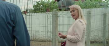 Screenshot 1 from Fara Prelungiri (Full Movie)