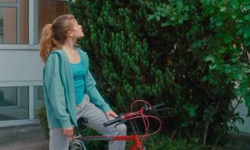 Screenshot 1 from Fifi (Full Movie)