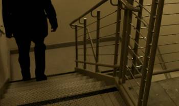 Screenshot 2 from Five for Hell (Full Movie)