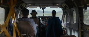 Screenshot 2 from Flight Risk (Full Movie)