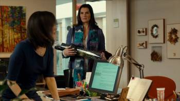 Screenshot 2 from Flower Shop Mystery: Snipped in the Bud (Full Movie)