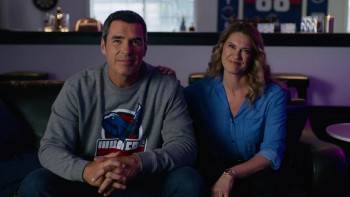 Screenshot 2 from Fourth Down and Love (Full Movie)