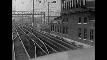 Screenshot 3 from Frank Capra: Mr America (Full Movie)