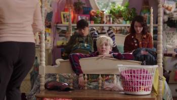 Screenshot 3 from Freaky Friday (Full Movie)