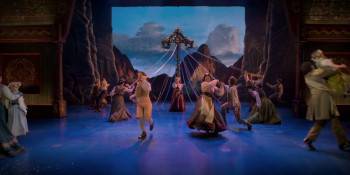 Screenshot 2 from Frozen: The Hit Broadway Musical (Full Movie)