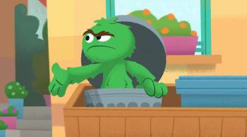 Screenshot 2 from Furry Friends Forever: Elmo Gets a Puppy (Full Movie)