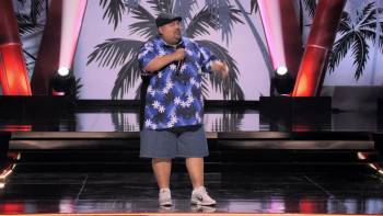 Screenshot 1 from Gabriel Fluffy Iglesias: One Show Fits All (Full Movie)