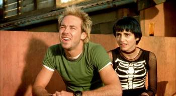 Screenshot 3 from Garage Days (Full Movie)
