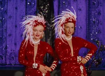 Screenshot 2 from Gentlemen Prefer Blondes (Full Movie)