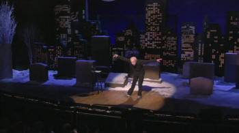 Screenshot 3 from George Carlin: Life Is Worth Losing (Full Movie)