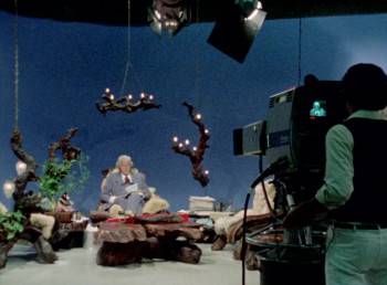Screenshot 1 from Glaube und Währung - Dr. Gene Scott, Fernsehprediger (Full Movie)