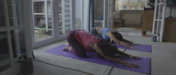 Screenshot 3 from Good Neighbours (Full Movie)