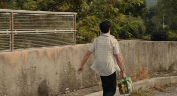 Screenshot 1 from Grand Central (Full Movie)
