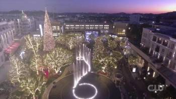 Screenshot 1 from Greatest Holiday Commercials Countdown (Full Movie)