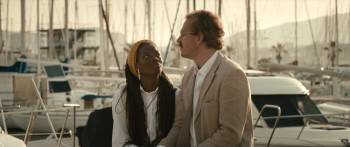 Screenshot 1 from Hadí plyn (Full Movie)