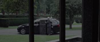 Screenshot 2 from Handling the Undead (Full Movie)