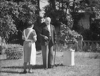 Screenshot 1 from Hanna in Society (Full Movie)