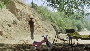 Screenshot 1 from Happiness Runs (Full Movie)