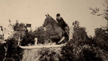 Screenshot 3 from Harry & Snowman (Full Movie)