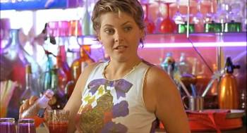Screenshot 2 from He Loves Me, He Loves Me Not (Full Movie)