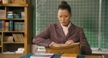 Screenshot 2 from Help, I Shrunk My Teacher (Full Movie)