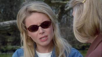 Screenshot 3 from Her Desperate Choice (Full Movie)