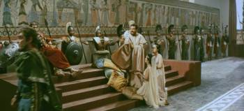Screenshot 2 from Hercules and the Captive Women (Full Movie)