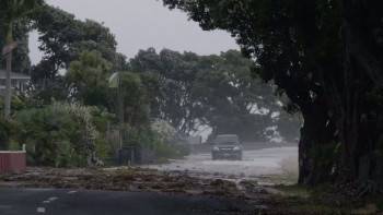 Screenshot 2 from High Tide Don't Hide (Full Movie)