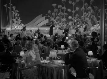 Screenshot 1 from Hold That Ghost (Full Movie)