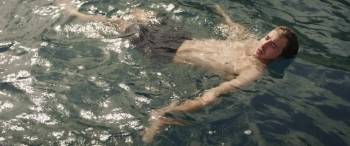 Screenshot 2 from Holding the Man (Full Movie)