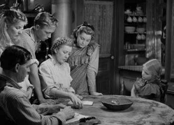 Screenshot 3 from I Remember Mama (Full Movie)