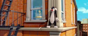 Screenshot 1 from I Tawt I Taw a Puddy Tat (Full Movie)