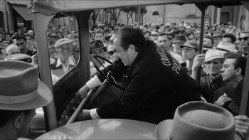Screenshot 3 from Il compagno Don Camillo (Full Movie)