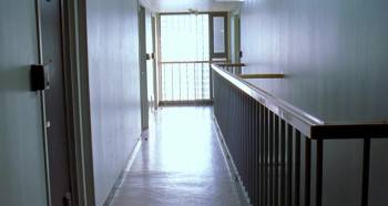 Screenshot 3 from Il Mare (Full Movie)
