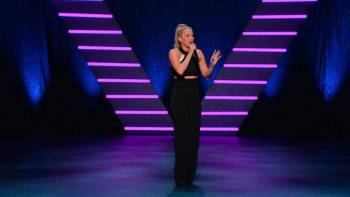 Screenshot 3 from Iliza Shlesinger: Unveiled (Full Movie)