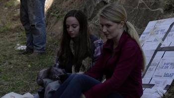 Screenshot 3 from I'll Be Homeless for Christmas (Full Movie)