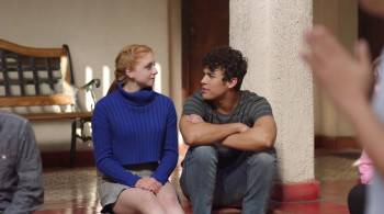 Screenshot 2 from I'll Be Next Door for Christmas (Full Movie)