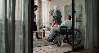 Screenshot 2 from Inshallah a Boy (Full Movie)