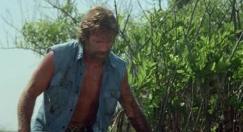 Screenshot 2 from Invasion U.S.A. (Full Movie)