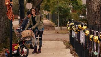 Screenshot 1 from Invisible Sister (Full Movie)