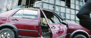 Screenshot 3 from Iron Protector (Full Movie)