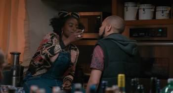 Screenshot 3 from It's a Party (Full Movie)