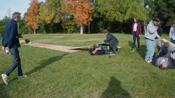 Screenshot 1 from Jackass Forever (Full Movie)