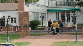 Screenshot 3 from Jackass Forever (Full Movie)