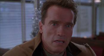 Screenshot 3 from Jingle All the Way (Full Movie)