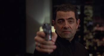 Screenshot 2 from Johnny English (Full Movie)