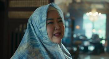 Screenshot 3 from Jurnal Risa by Risa Saraswati (Full Movie)