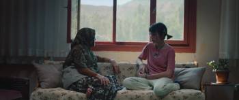 Screenshot 2 from Kabahat (Full Movie)