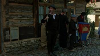 Screenshot 2 from Karl Denke (Full Movie)